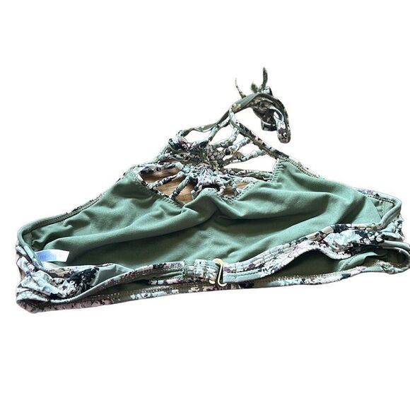 Ambrielle Basic swim top size‎ large - Picture 5 of 5